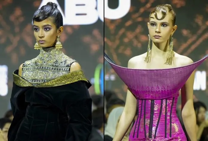 Business professionals having a discussion