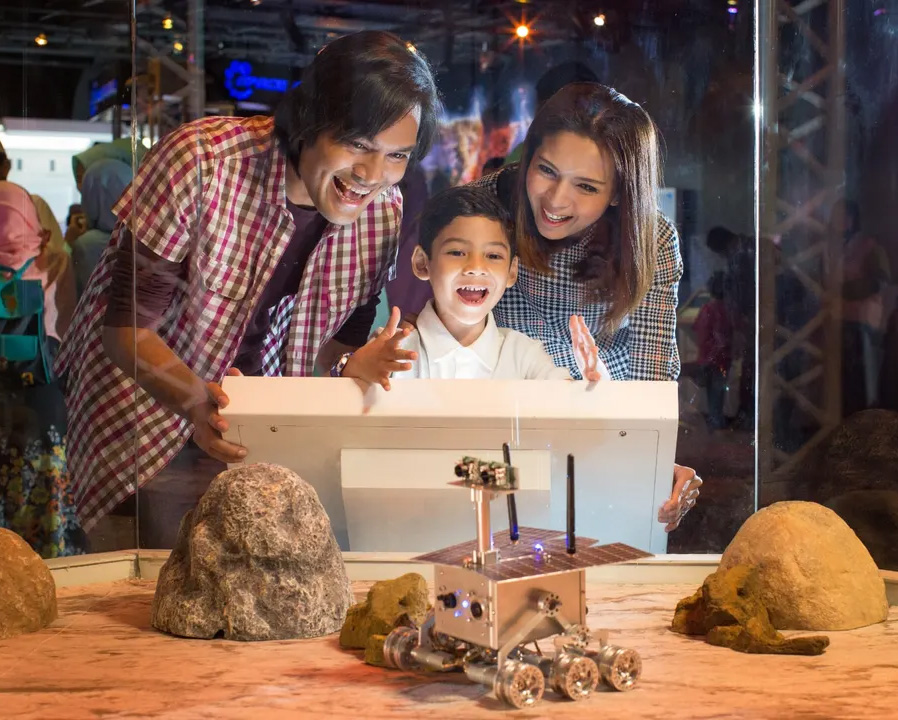PETRONAS Twin Towers illuminated at dusk